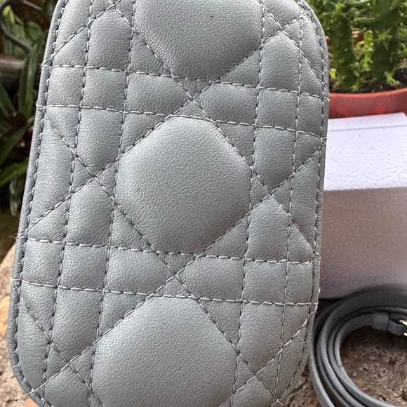 Christian Dior Micro Vanity Case - Picture 4 of 9